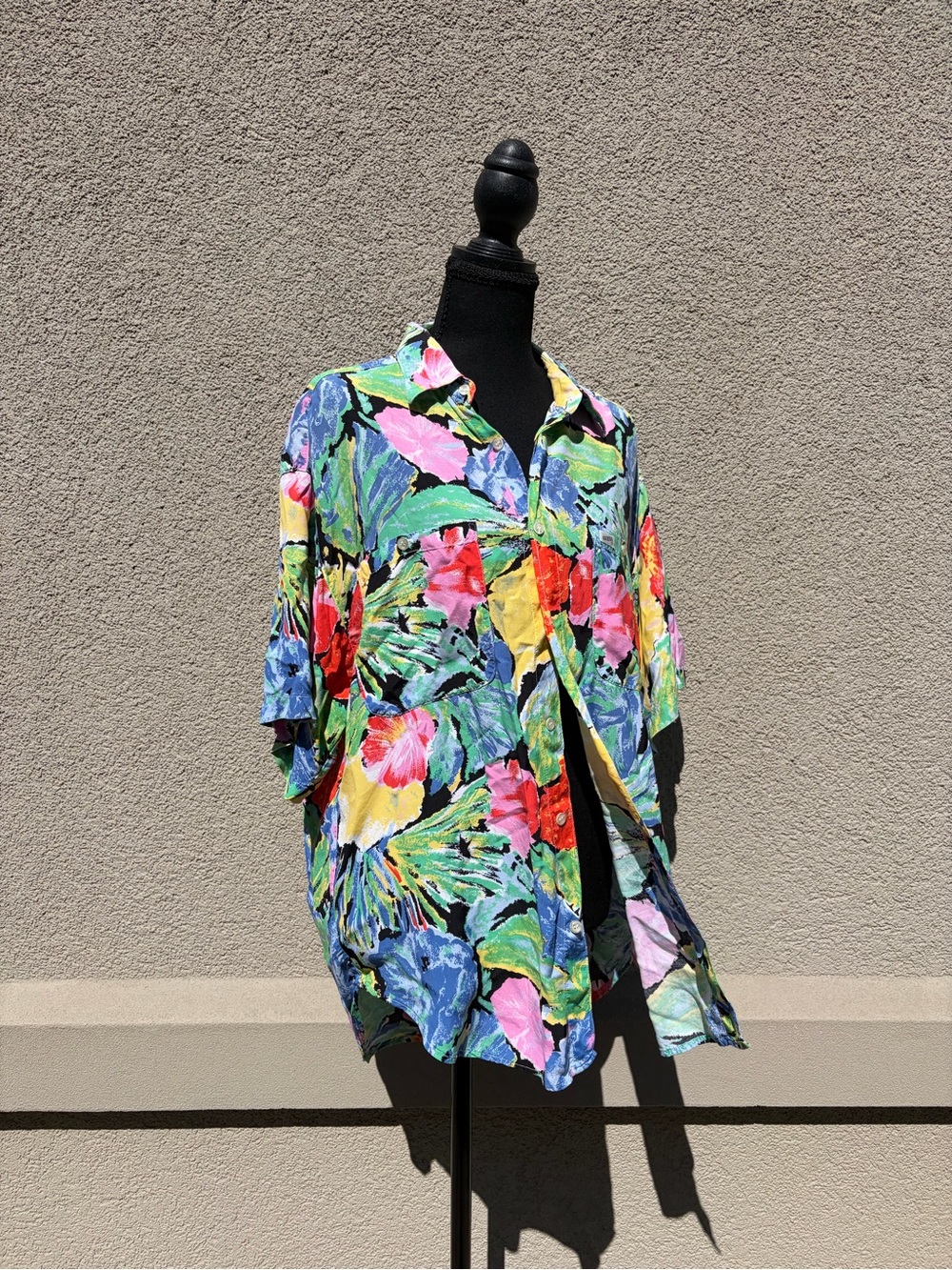 GUESS by Georges Marciano Floral Button-Up Top in Multicolor